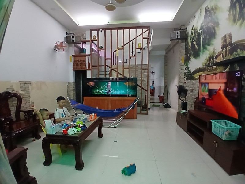 Bán nhà 3 tầng, 3PN Trần Thị Điệu, Phước Long, TP HCM. DT 95m2, SH, giá 7.35 tỷ. LH 0933125879 - Ảnh 1